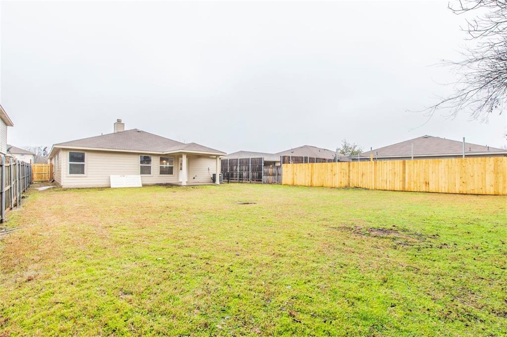 3142 Dusty Oak Drive, Dallas, TX 75227