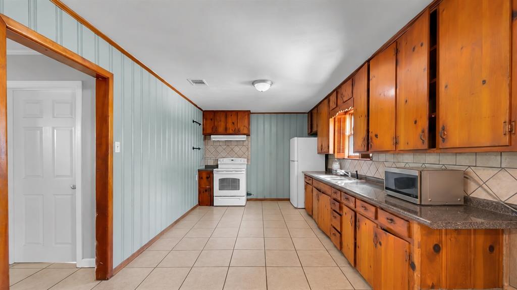 864 Lost Gold Road, Waco, TX 76708 864 Lost Gold Road, Waco, TX 76708