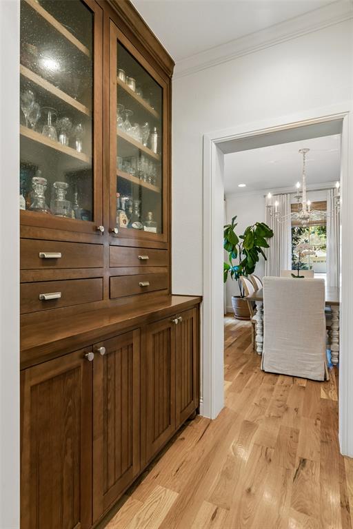 560 Northlake Drive, Dallas, TX 75218