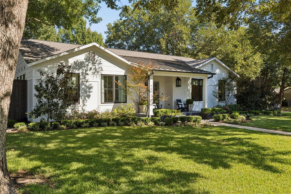 560 Northlake Drive, Dallas, TX 75218