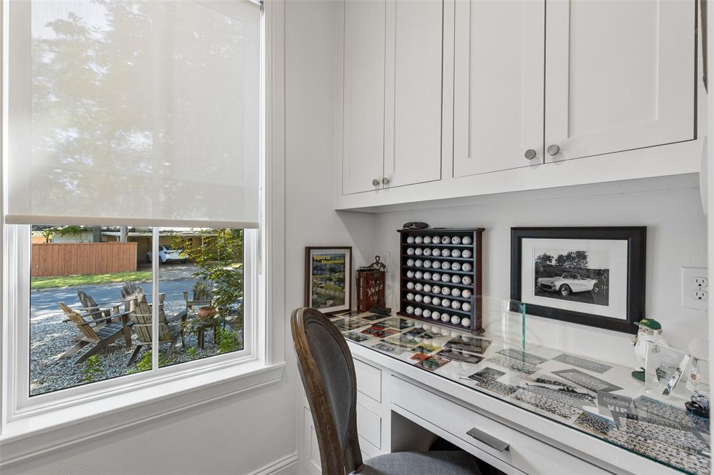 560 Northlake Drive, Dallas, TX 75218