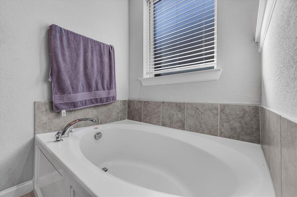 5341 waterview Court, Haltom City, TX 76137