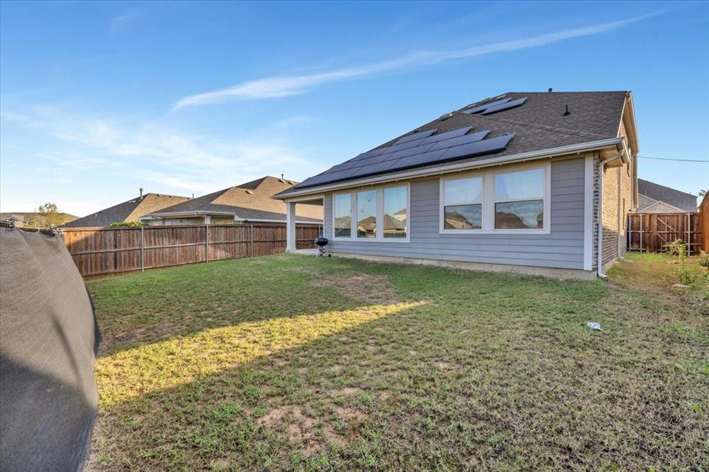 5341 waterview Court, Haltom City, TX 76137