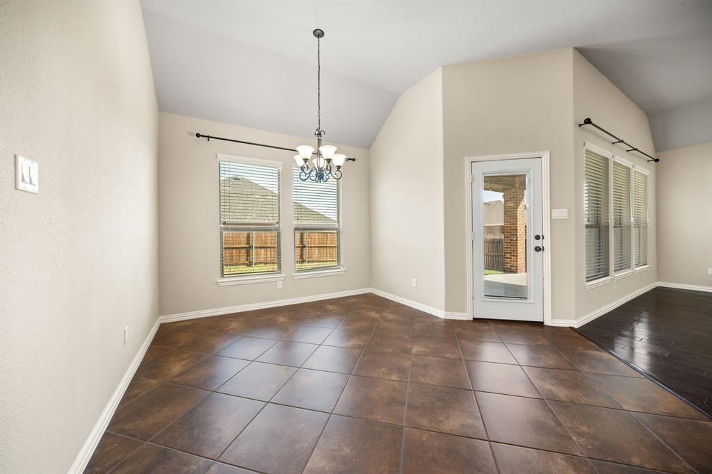 200 Northstar Lane, Waxahachie, TX 75165