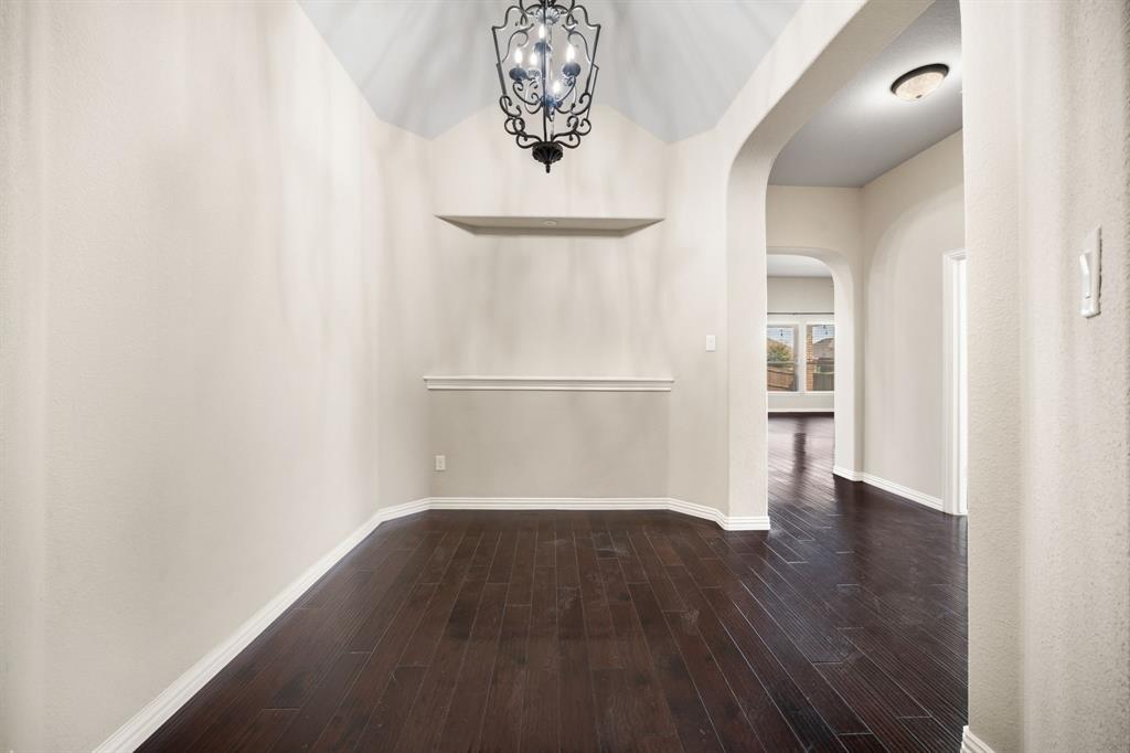 200 Northstar Lane, Waxahachie, TX 75165