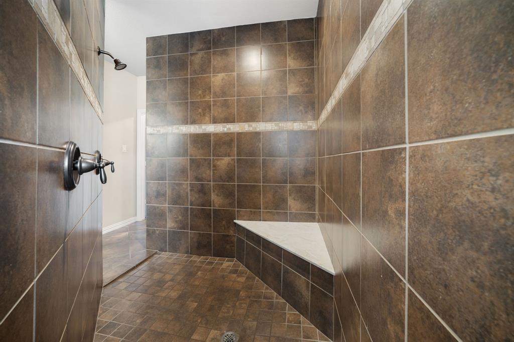 200 Northstar Lane, Waxahachie, TX 75165