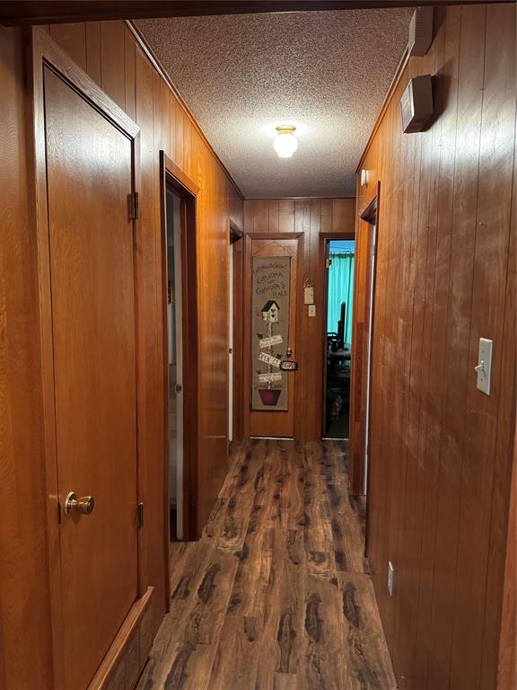 211 S College Street, Itasca, TX 76055