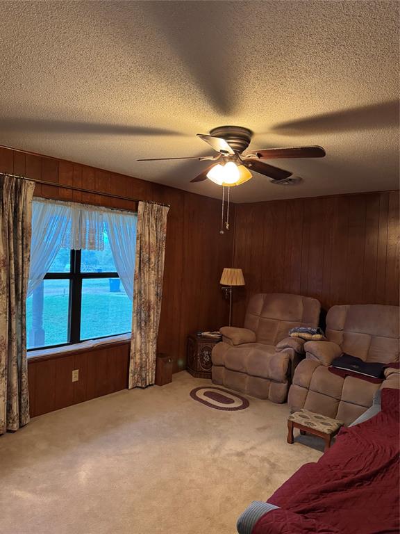 211 S College Street, Itasca, TX 76055