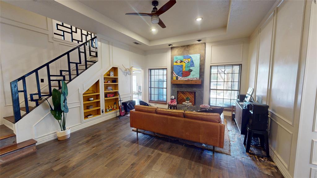 2415 Peachtree Lane, McKinney, TX 75072
