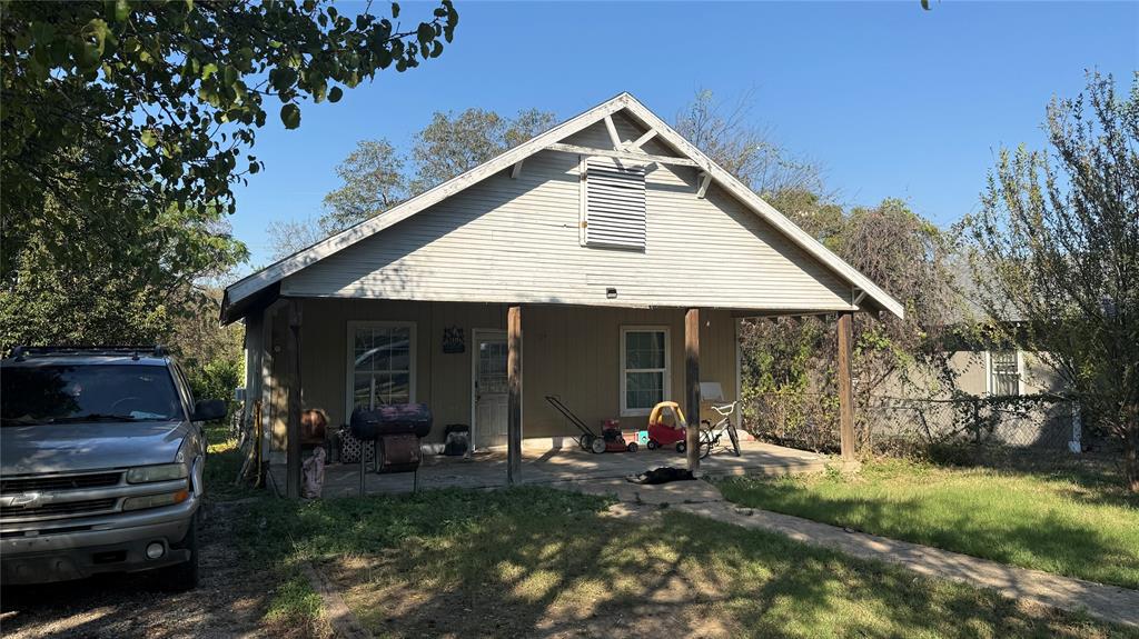 2419 Britton Drive, Dallas, TX 75216