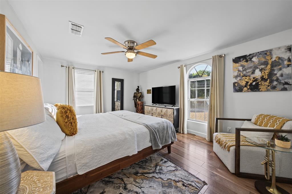 1118 Hidden Cove Trail, Granbury, TX 76049