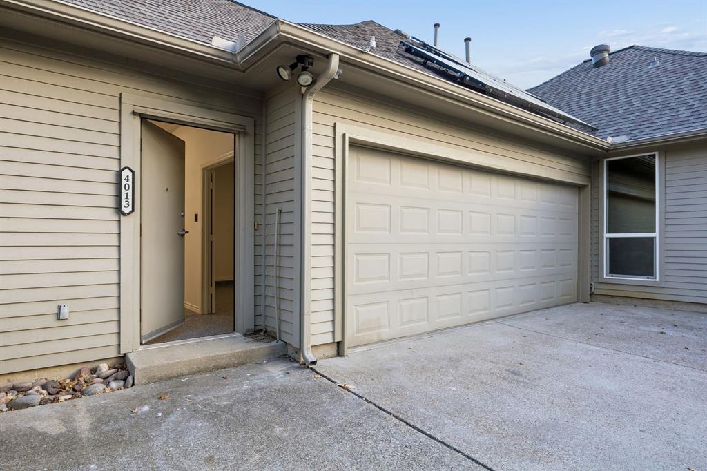 Private exterior entrance for guests