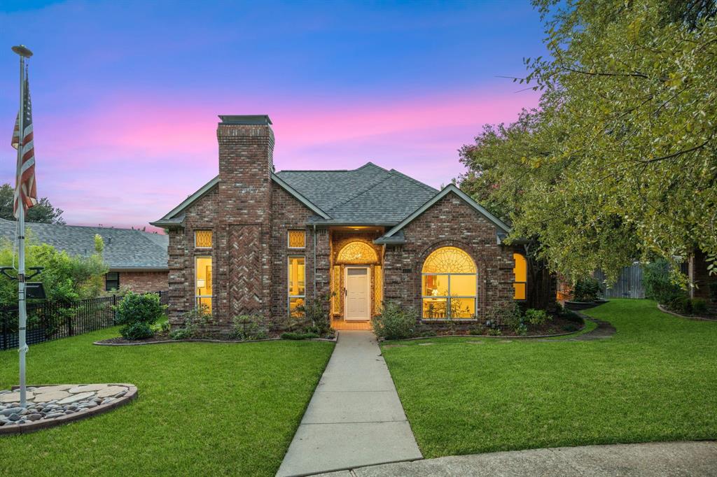 4013 Bobbin Lane, Addison, TX 75001