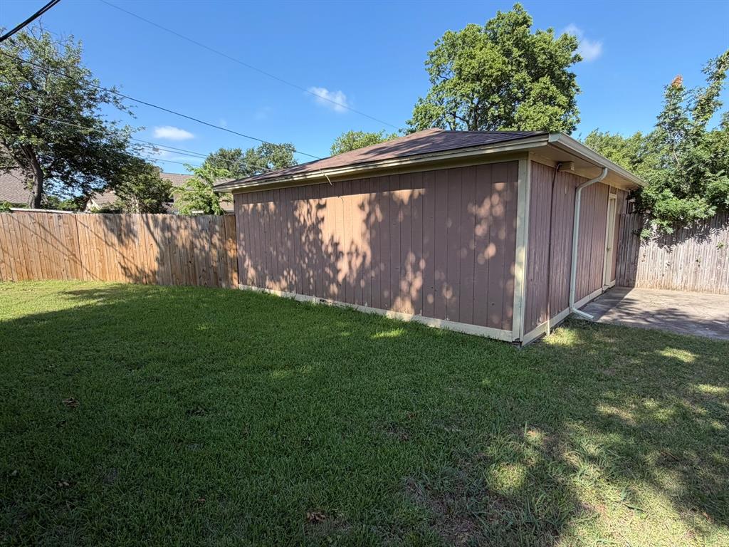 7706 Dentcrest Drive, Dallas, TX 75254