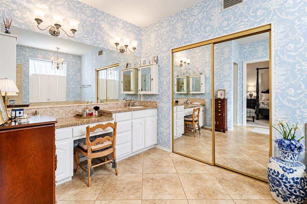 6633 Wickliff Trail, Plano, TX 75023