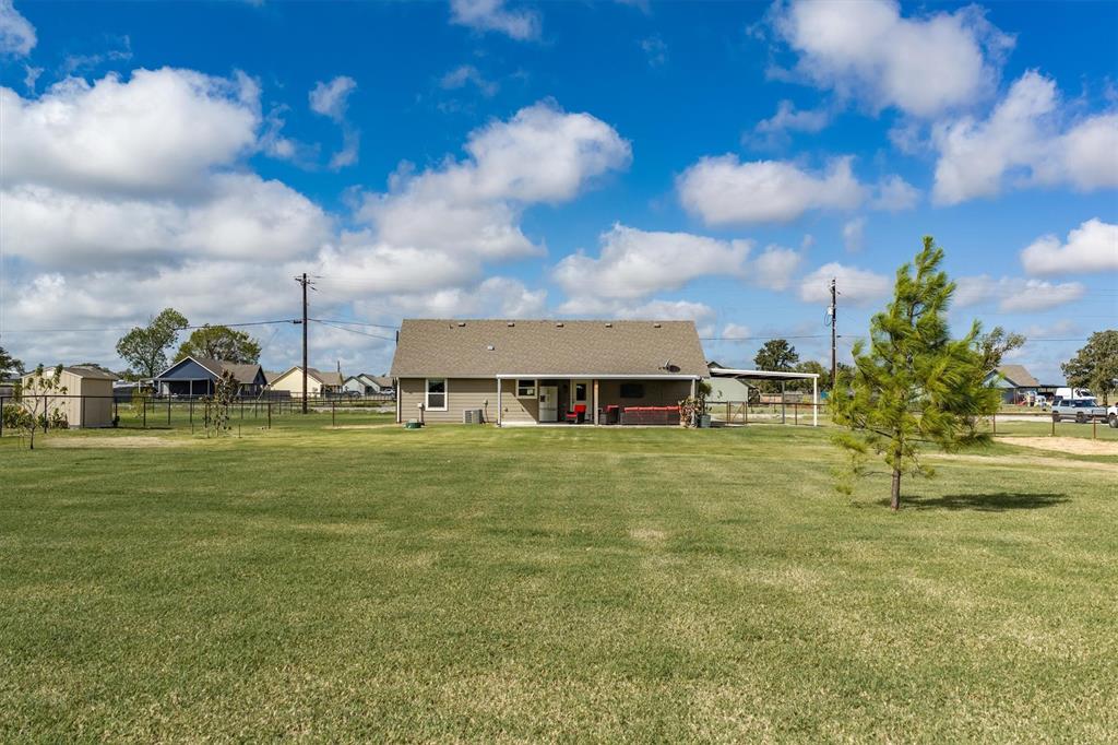 2019 Brown Loop, Poolville, TX 76487