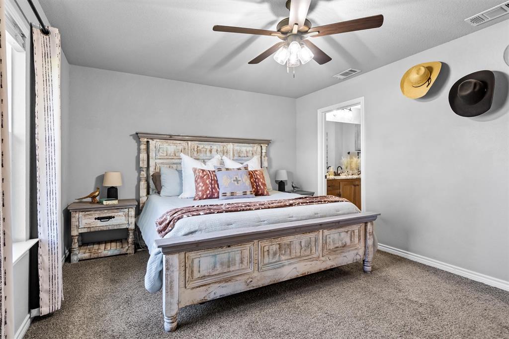 2019 Brown Loop, Poolville, TX 76487