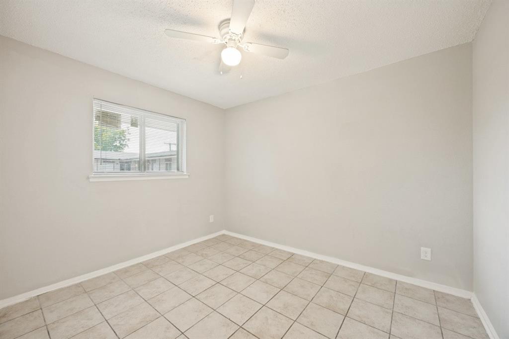1001 W Elm Street, #103, Denison, TX 75020