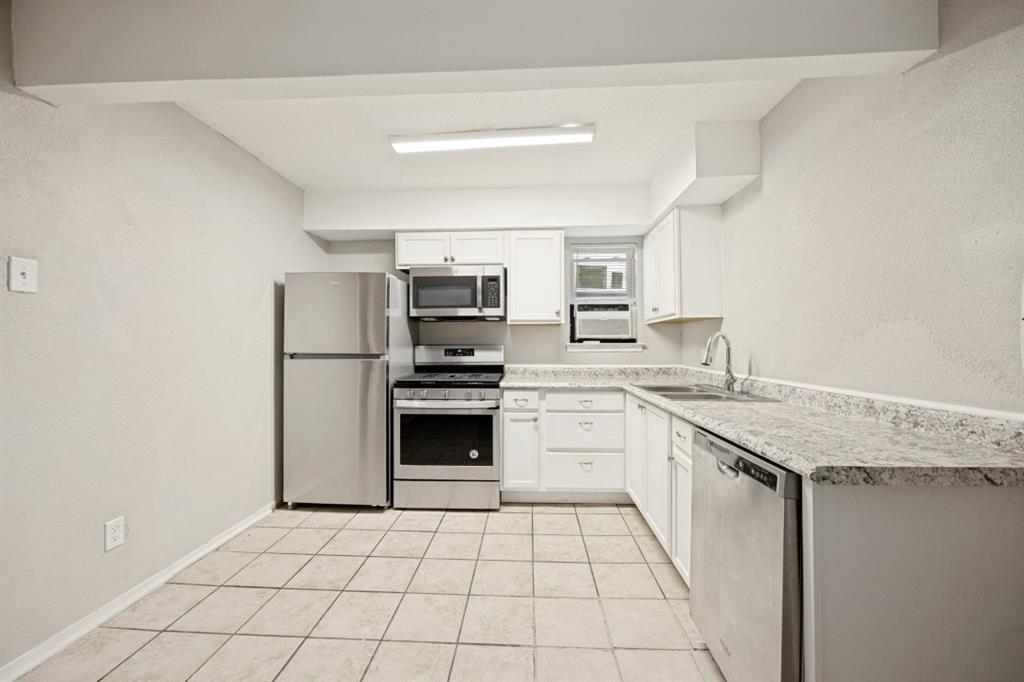 1001 W Elm Street, #103, Denison, TX 75020