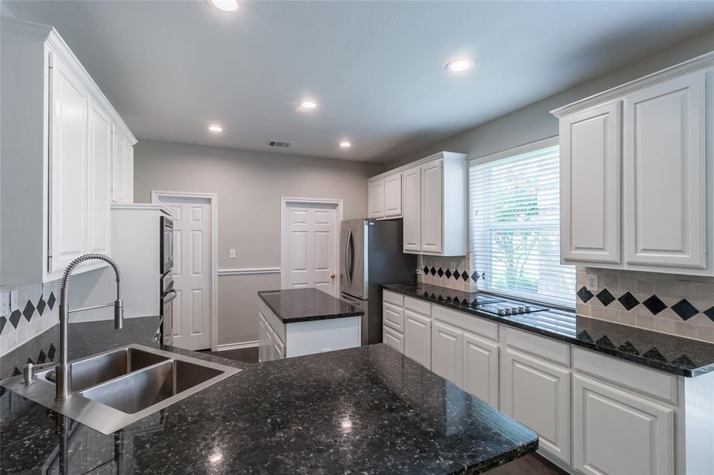 530 Gifford Drive, Coppell, TX 75019