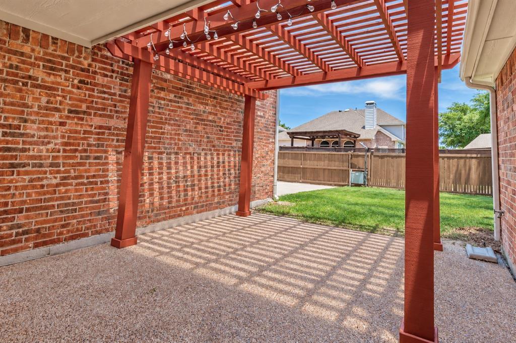 530 Gifford Drive, Coppell, TX 75019
