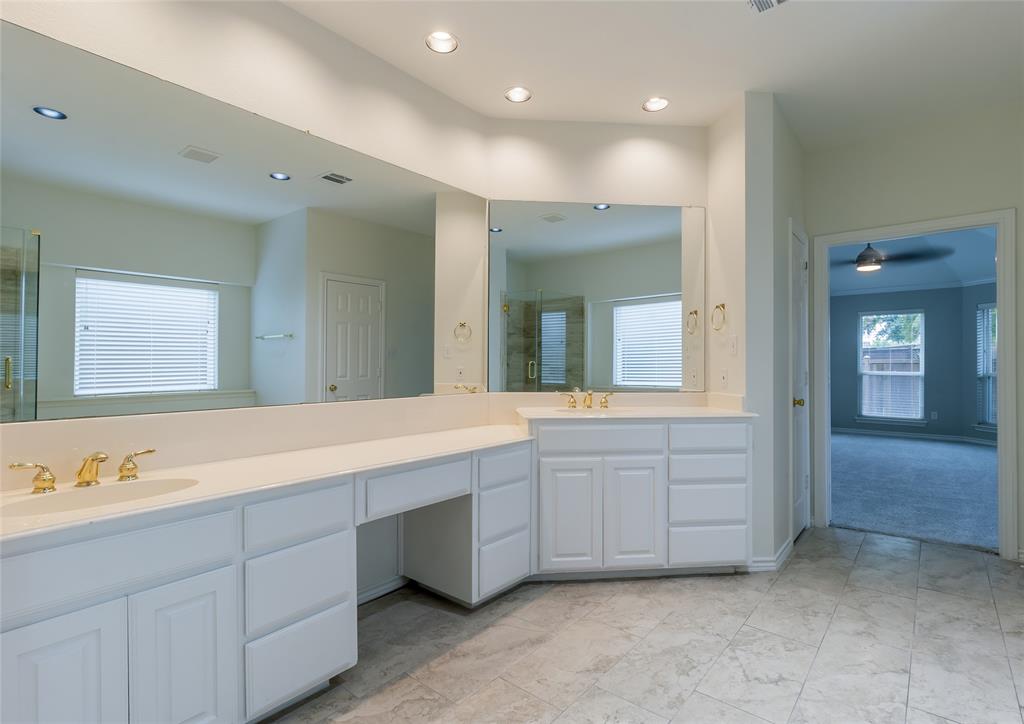 530 Gifford Drive, Coppell, TX 75019
