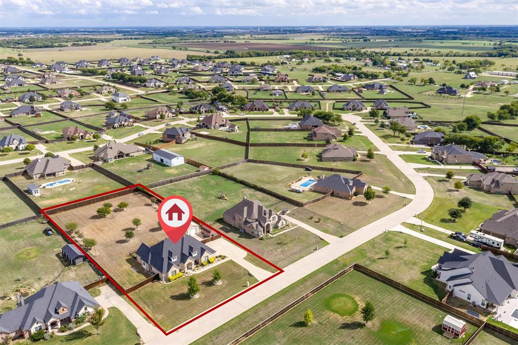 640 Cross Creek Drive, Waxahachie, TX 75167