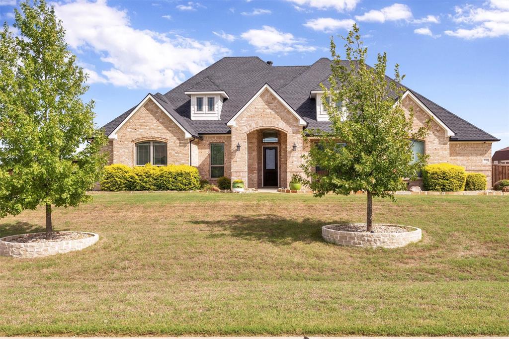 640 Cross Creek Drive, Waxahachie, TX 75167