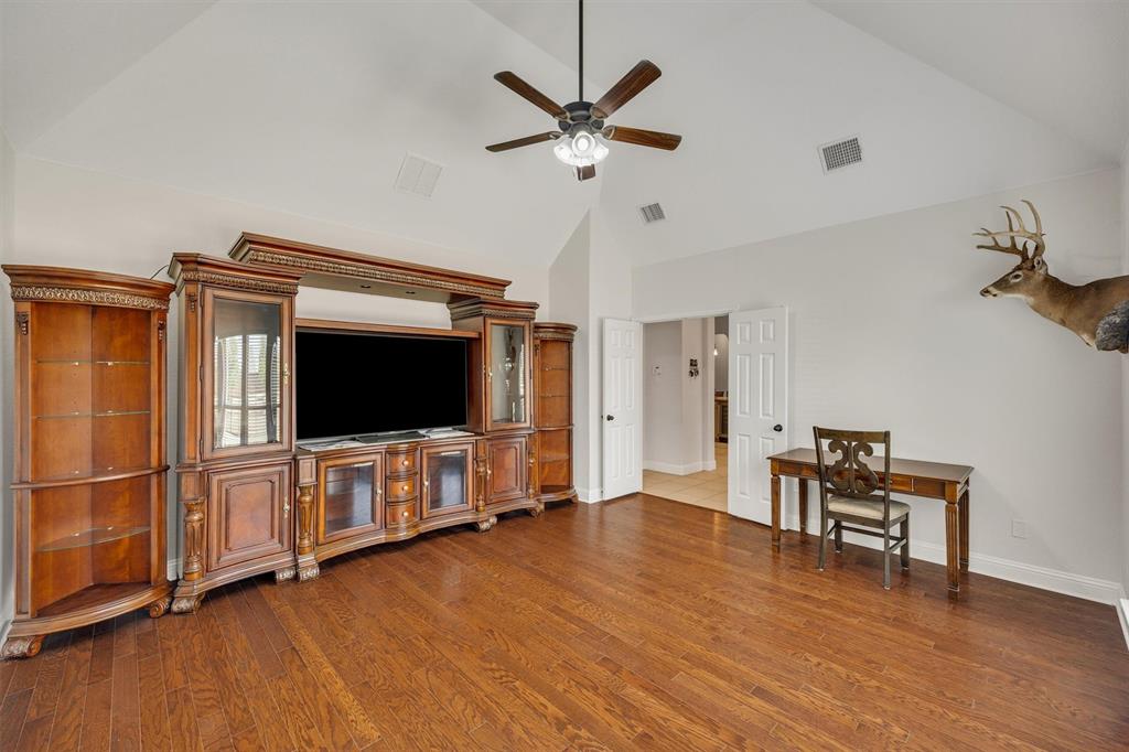 640 Cross Creek Drive, Waxahachie, TX 75167