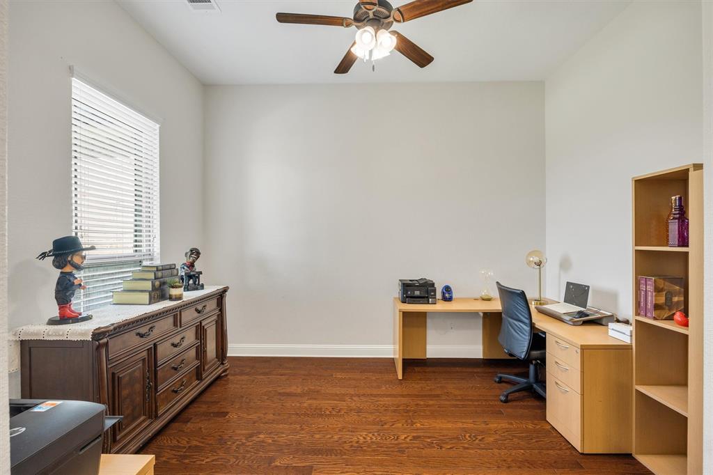 640 Cross Creek Drive, Waxahachie, TX 75167 640 Cross Creek Drive, Waxahachie, TX 75167