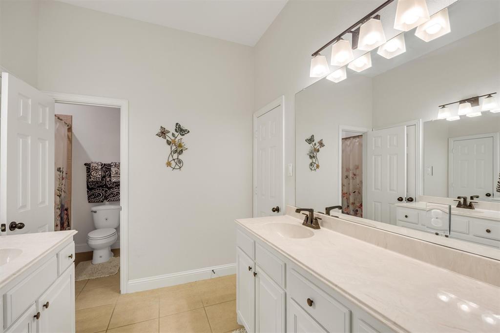 640 Cross Creek Drive, Waxahachie, TX 75167