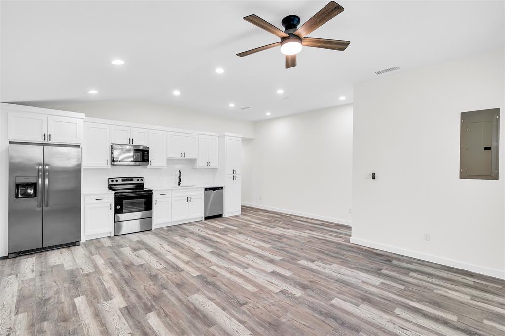 2210 Church Street, #A & B, Greenville, TX 75401