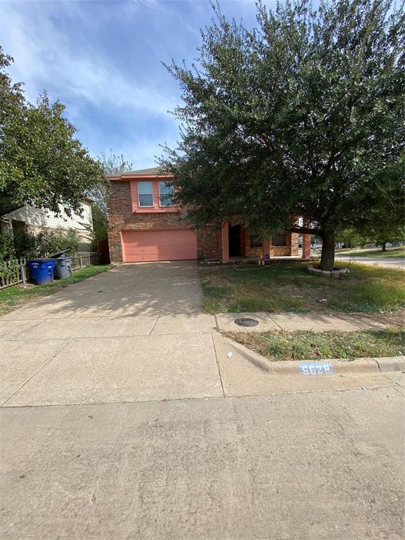 6628 Leaning Oaks Street, Dallas, TX 75241