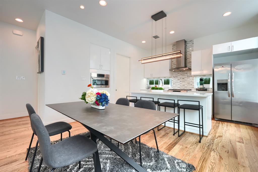 320 Mathey Court, Dallas, TX 75208