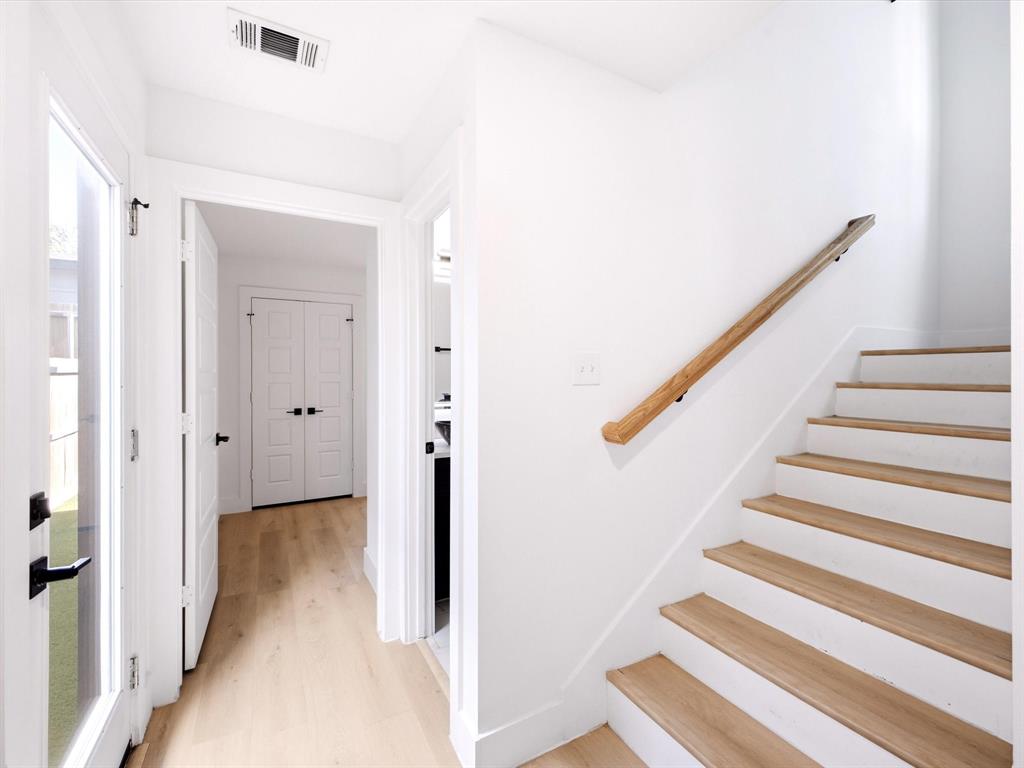 2404 Anderson Street, Dallas, TX 75215