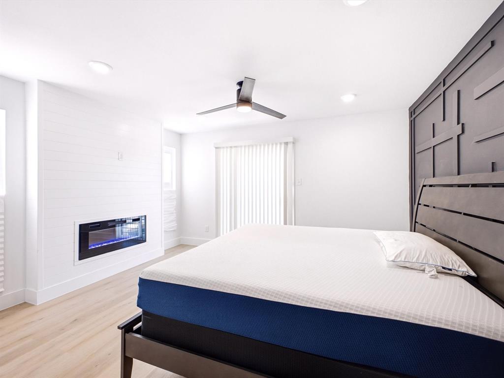 2404 Anderson Street, Dallas, TX 75215 2404 Anderson Street, Dallas, TX 75215