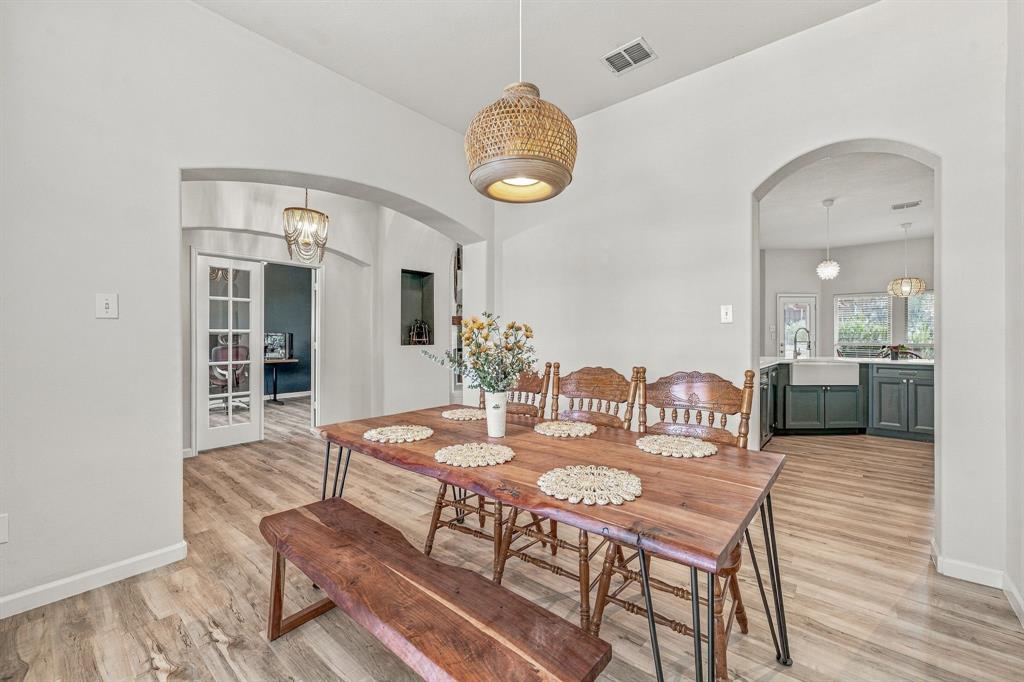 3128 Meandering Way, Granbury, TX 76049