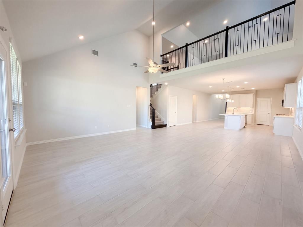 3704 Bluestem Boulevard, Denton, TX 76226