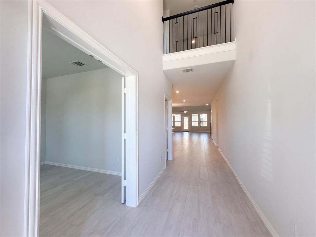 3704 Bluestem Boulevard, Denton, TX 76226