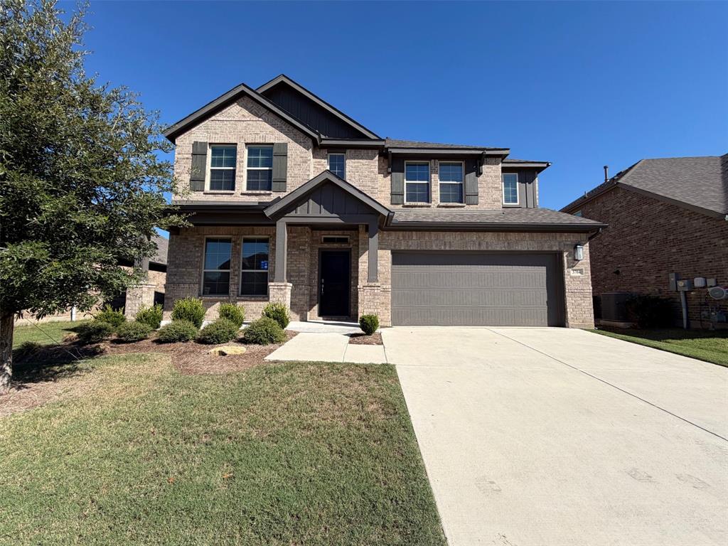 3704 Bluestem Boulevard, Denton, TX 76226
