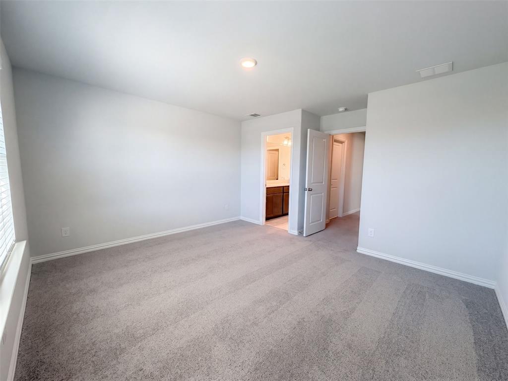 3704 Bluestem Boulevard, Denton, TX 76226