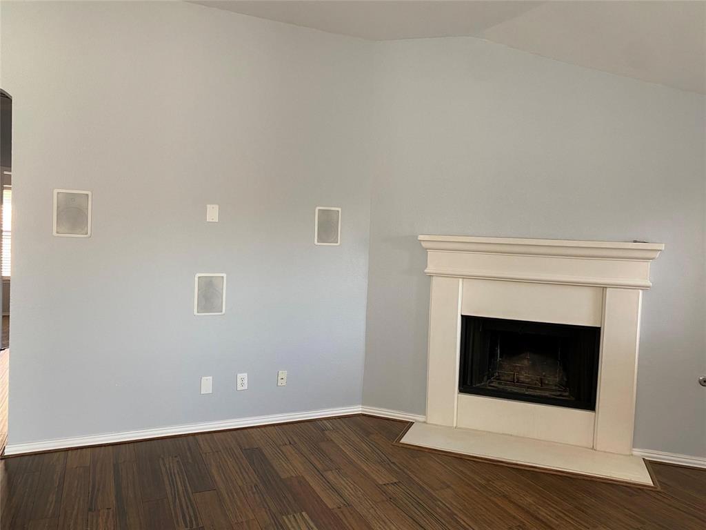 110 Creekview Drive, Wylie, TX 75098