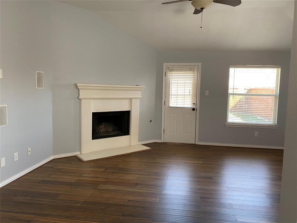 110 Creekview Drive, Wylie, TX 75098 110 Creekview Drive, Wylie, TX 75098