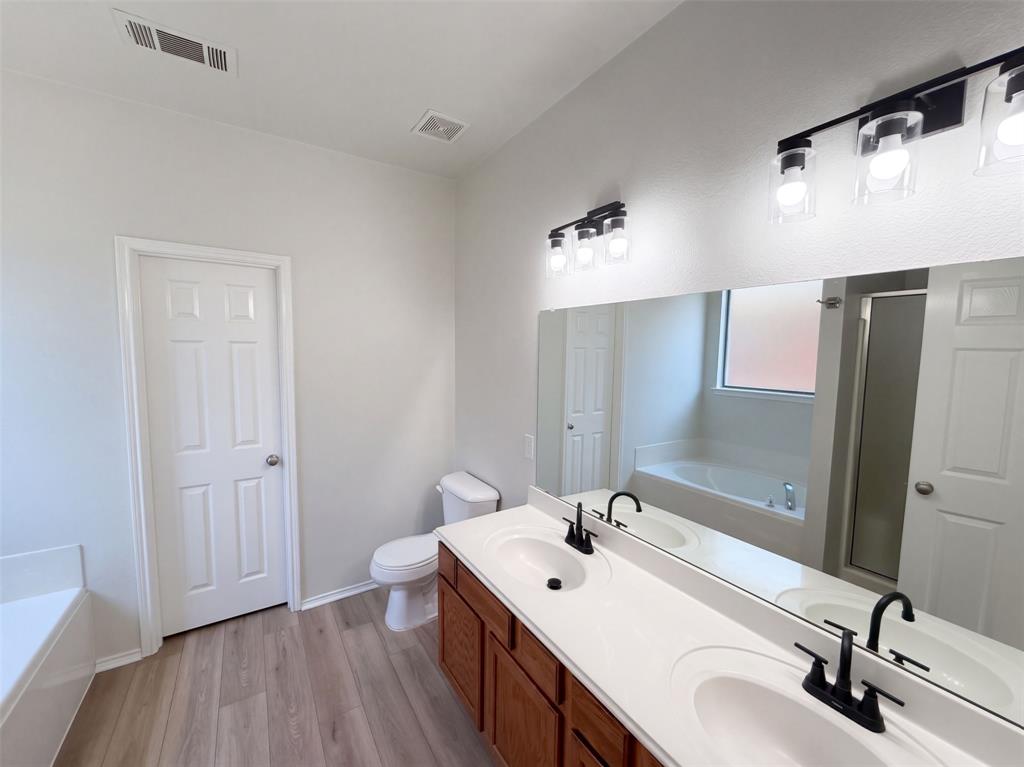 10713 Vista Heights Boulevard, Fort Worth, TX 76108