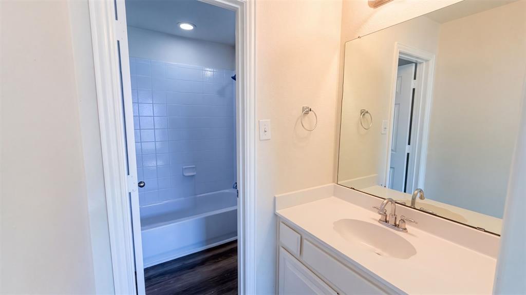610 Louder Way, Fate, TX 75087
