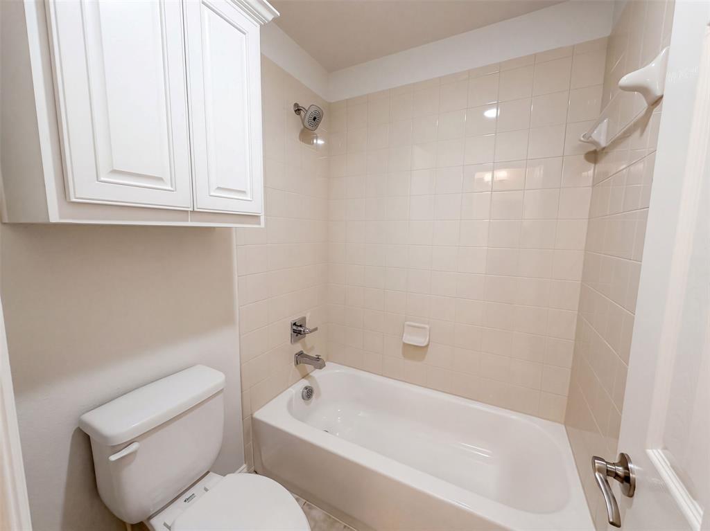 908 Heath Creek Drive, DeSoto, TX 75115