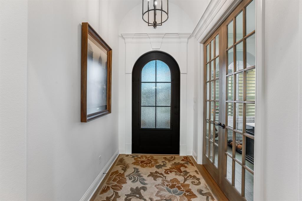 2156 Middlewood Circle, Granbury, TX 76049 2156 Middlewood Circle, Granbury, TX 76049