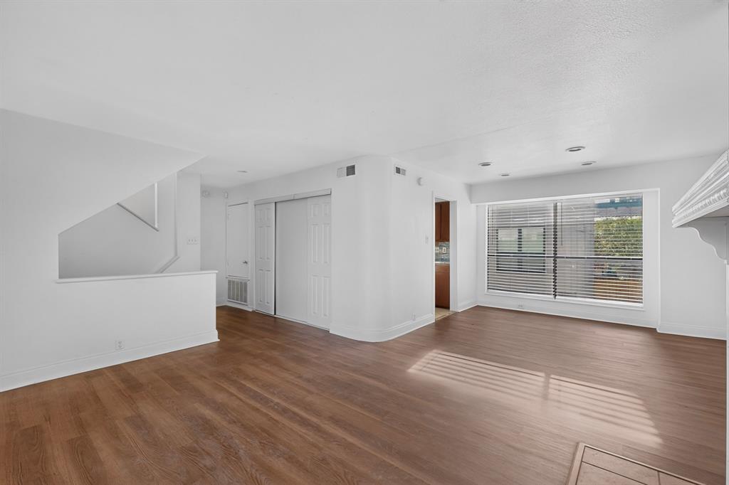 5710 Leona Avenue, #9, Dallas, TX 75231