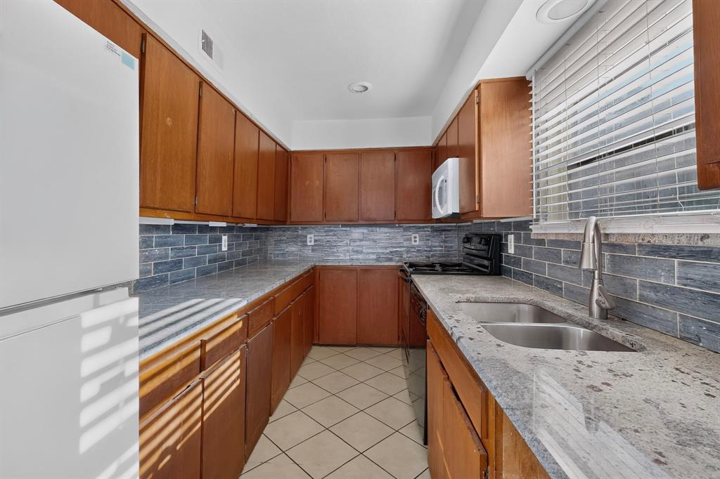 5710 Leona Avenue, #9, Dallas, TX 75231