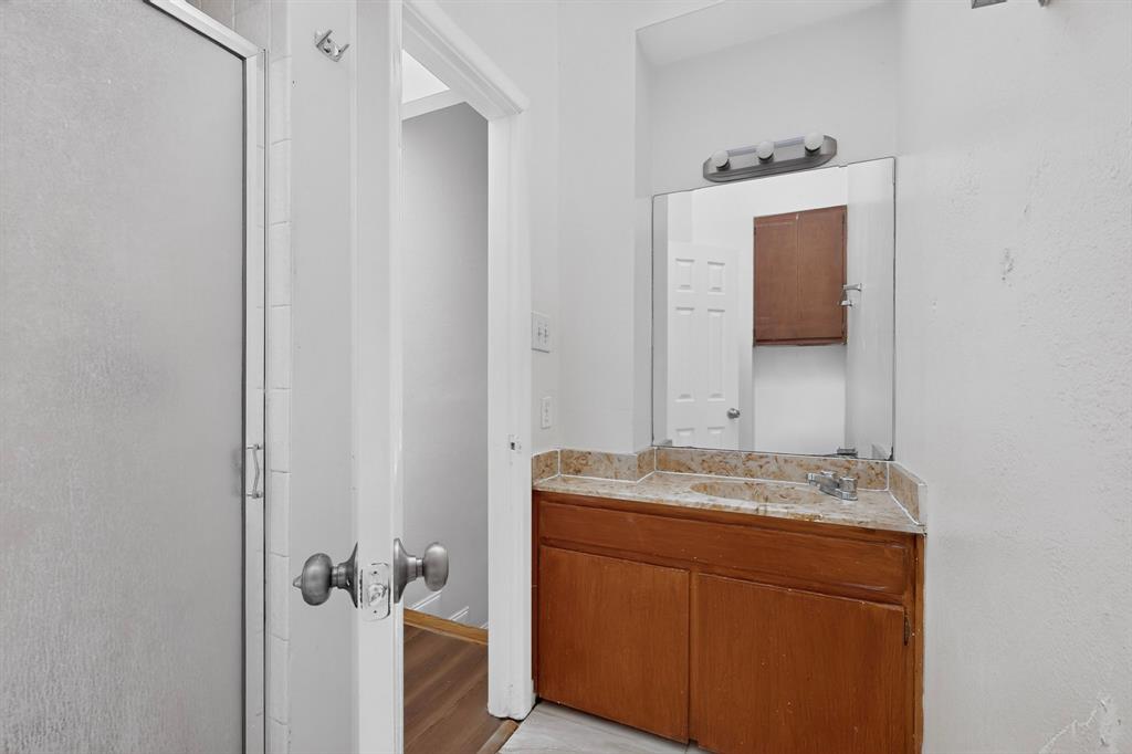 5710 Leona Avenue, #9, Dallas, TX 75231